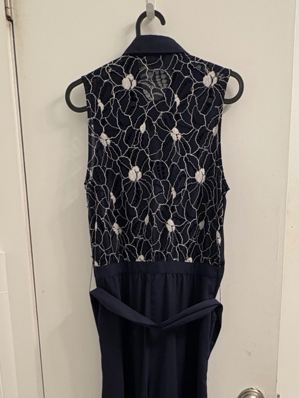 RARE Abbey Glass Navy Wide Leg Jumpsuit Floral Lace Back Sleeveless Sz 4